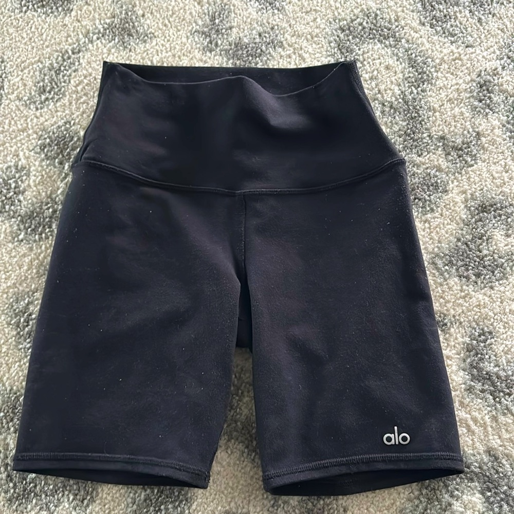 Alo yoga biker shorts black XS 6.5 inch inseam